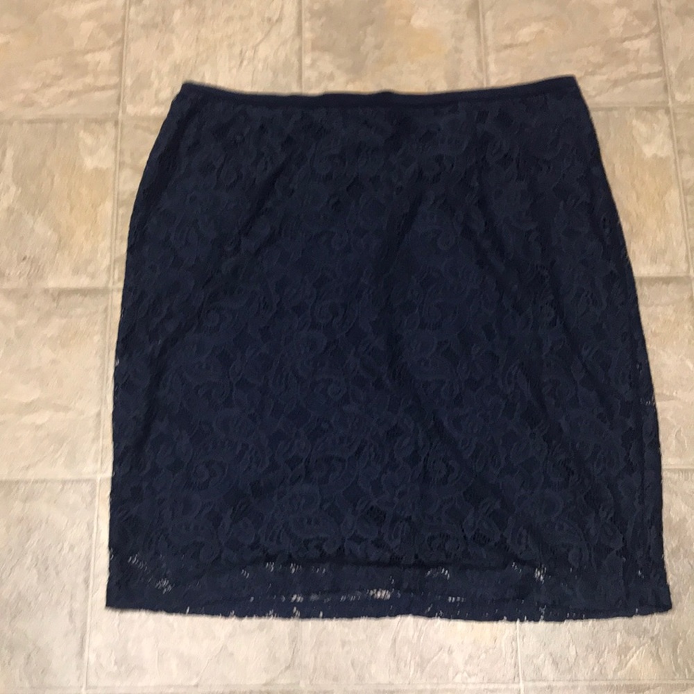 Status by Star Jones lace pencil skirt 20W. NWOT.